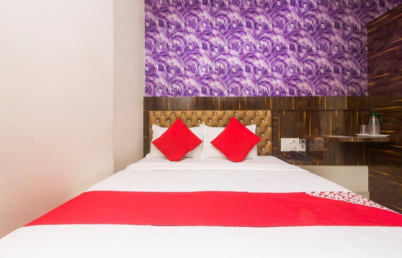Capital O Hotel Pearl Near Us Embassy Mumbai Exterior foto